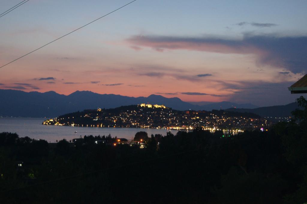 Villa Megdani B Ohrid Exterior foto